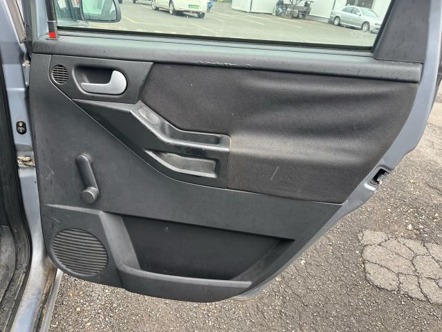 bontott OPEL MERIVA A Csomagtérajtó Gumikéder