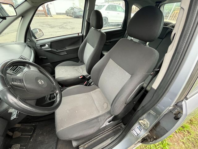 bontott OPEL MERIVA A Csomagtérajtó Kárpit