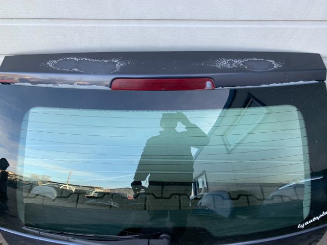 bontott OPEL MERIVA A Csomagtérajtó (Részeivel)