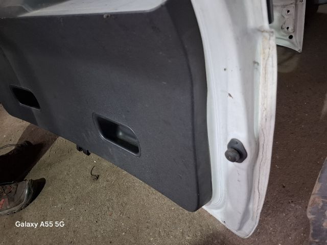 bontott OPEL MERIVA A Csomagtérajtó (Részeivel)