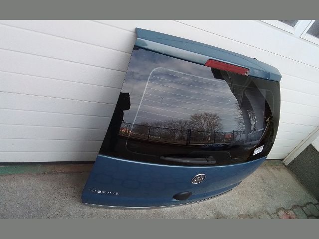 bontott OPEL MERIVA A Csomagtérajtó (Részeivel)