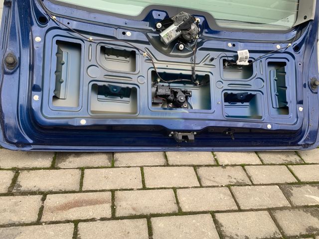 bontott OPEL MERIVA A Csomagtérajtó (Üres lemez)