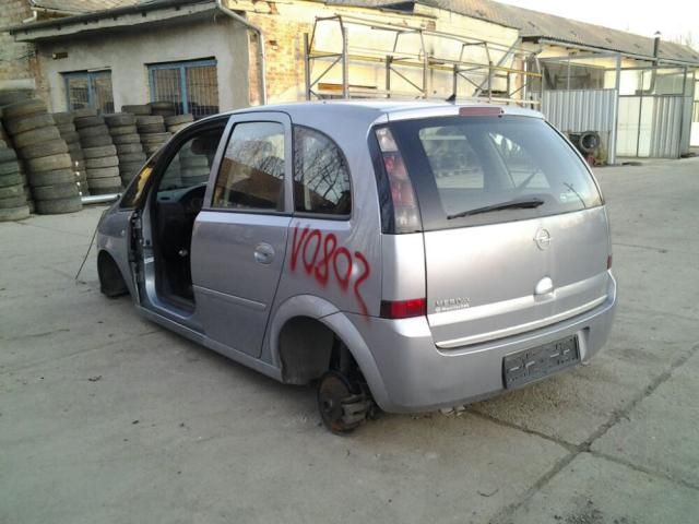 bontott OPEL MERIVA A Csomagtérajtó (Üres lemez)