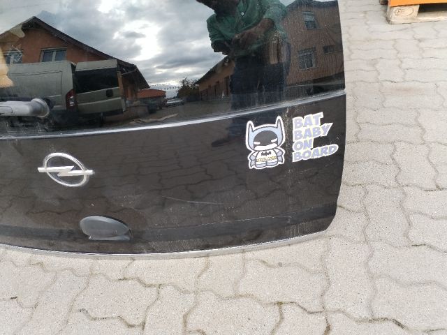 bontott OPEL MERIVA A Csomagtérajtó (Üres lemez)