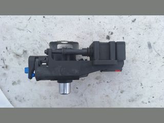 bontott OPEL MERIVA A Csomagtérajtó Ütköző