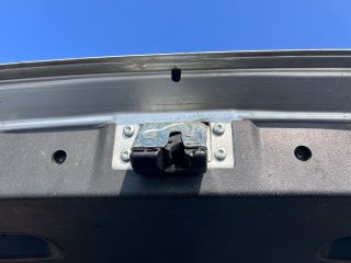 bontott OPEL MERIVA A Csomagtérajtó Ütköző