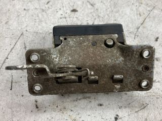 bontott OPEL MERIVA A Csomagtérajtó Zárszerkezet