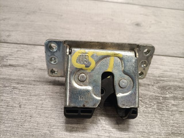 bontott OPEL MERIVA A Csomagtérajtó Zárszerkezet