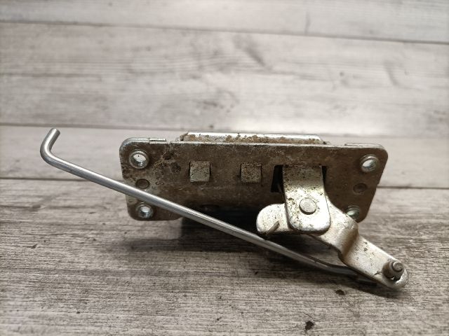 bontott OPEL MERIVA A Csomagtérajtó Zárszerkezet