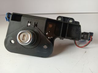 bontott OPEL MERIVA A Csomagtérajtó Zárszerkezet