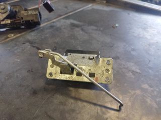 bontott OPEL MERIVA A Csomagtérajtó Zárszerkezet