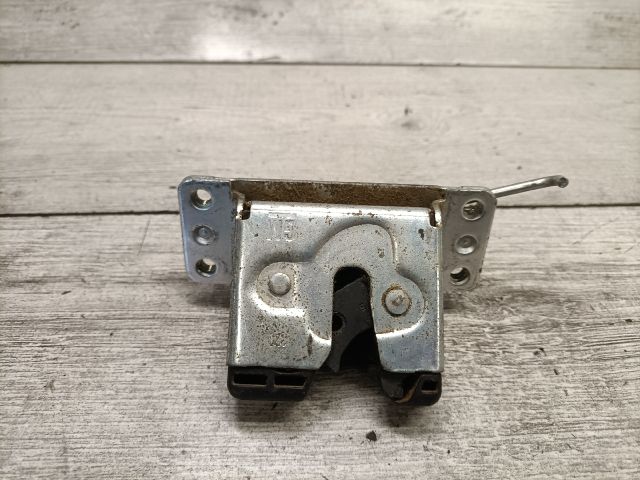 bontott OPEL MERIVA A Csomagtérajtó Zárszerkezet