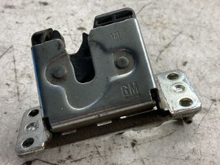 bontott OPEL MERIVA A Csomagtérajtó Zárszerkezet