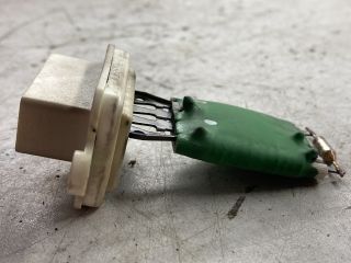 bontott OPEL MERIVA A Előtét Ellenállás Fűtőmotor