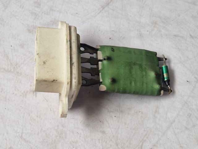 bontott OPEL MERIVA A Előtét Ellenállás Fűtőmotor