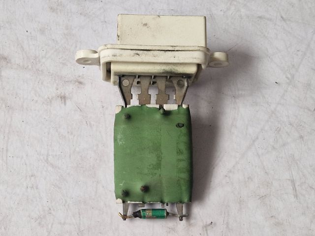 bontott OPEL MERIVA A Előtét Ellenállás Fűtőmotor