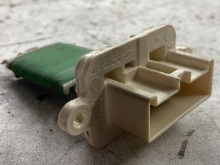 bontott OPEL MERIVA A Előtét Ellenállás Fűtőmotor