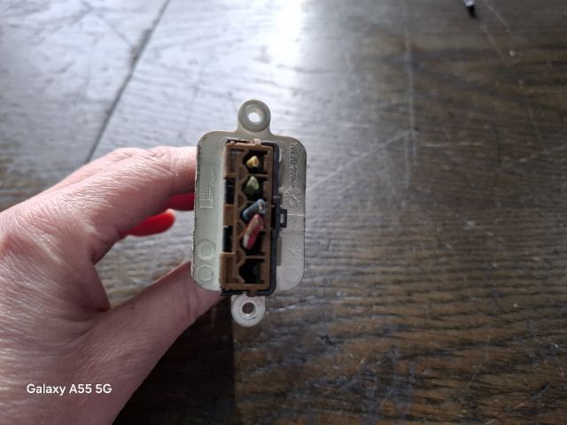 bontott OPEL MERIVA A Előtét Ellenállás Fűtőmotor