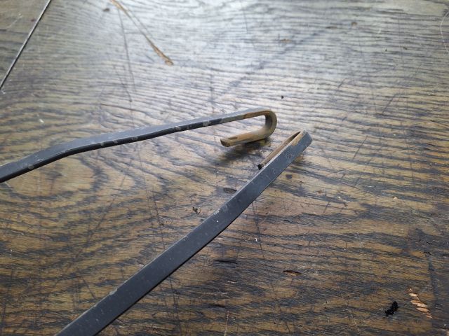 bontott OPEL MERIVA A Első Ablaktörlő Kar