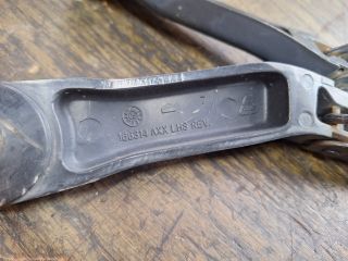 bontott OPEL MERIVA A Első Ablaktörlő Kar