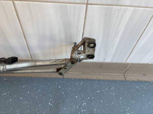 bontott OPEL MERIVA A Első Ablaktörlő Szerkezet Motorral