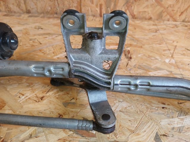 bontott OPEL MERIVA A Első Ablaktörlő Szerkezet Motorral