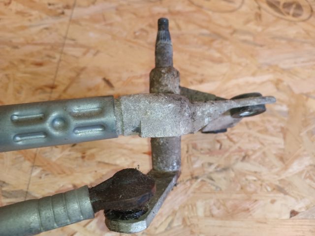 bontott OPEL MERIVA A Első Ablaktörlő Szerkezet Motorral