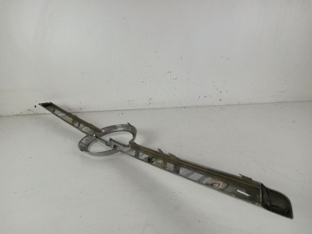 bontott OPEL MERIVA A Első Embléma