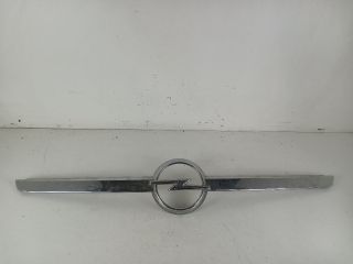 bontott OPEL MERIVA A Első Embléma