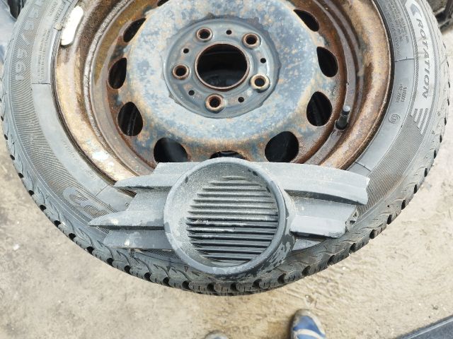 bontott OPEL MERIVA A Első Lökhárító Bal Díszrács