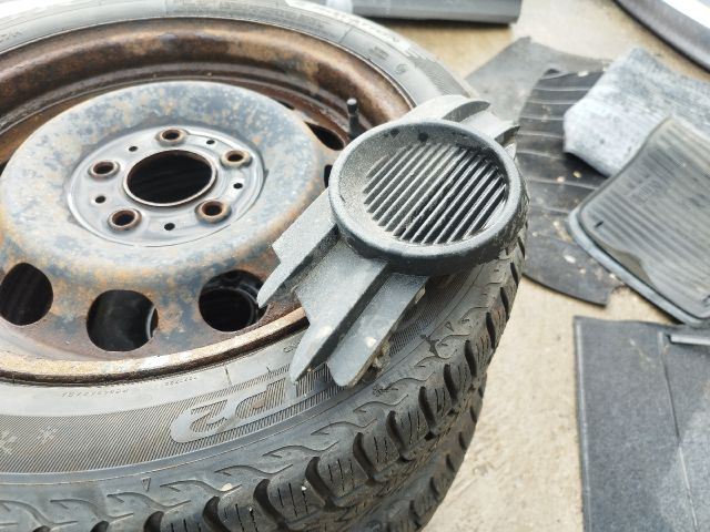 bontott OPEL MERIVA A Első Lökhárító Bal Díszrács