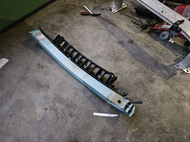 bontott OPEL MERIVA A Első Lökhárító Merevítő (Fém)