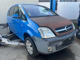 bontott OPEL MERIVA A Első Lökhárító Merevítő (Fém)