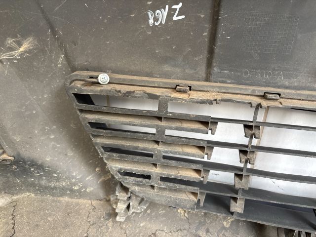 bontott OPEL MERIVA A Első Lökhárító (Részeivel)