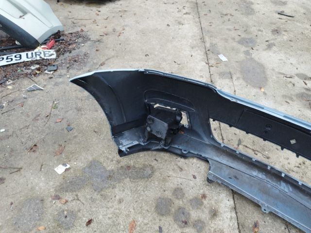 bontott OPEL MERIVA A Első Lökhárító (Részeivel)