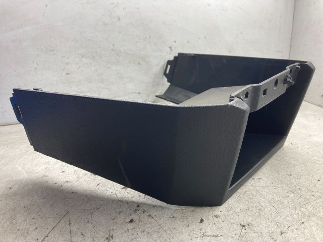 bontott OPEL MERIVA A Első Tároló Rekesz