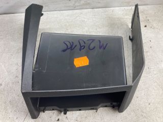 bontott OPEL MERIVA A Első Tároló Rekesz