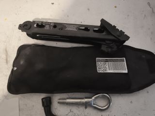 bontott OPEL MERIVA A Emelő