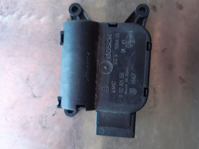 bontott OPEL MERIVA A Fűtés Állító Motor