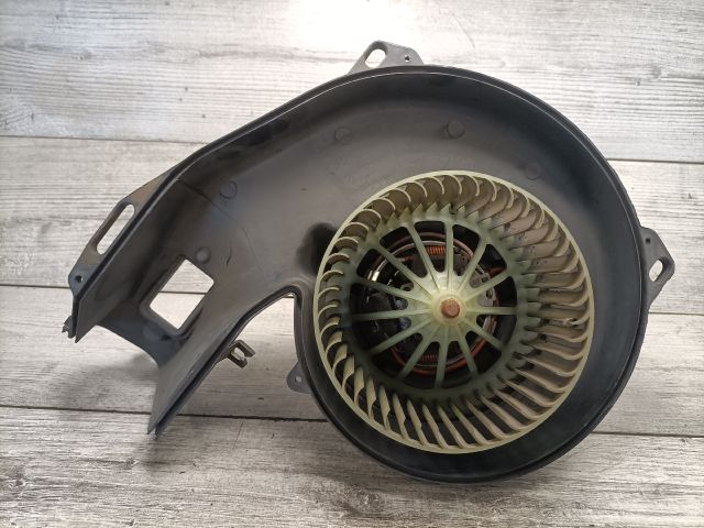 bontott OPEL MERIVA A Fűtőmotor (Klímás)