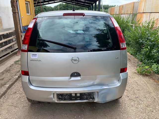 bontott OPEL MERIVA A Hátsó Embléma