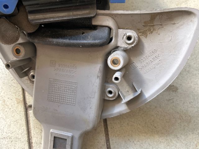 bontott OPEL MERIVA A Hátsó középső Biztonsági Öv