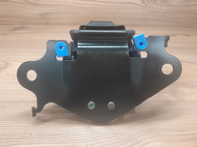 bontott OPEL MERIVA A Hátsó középső Biztonsági Öv