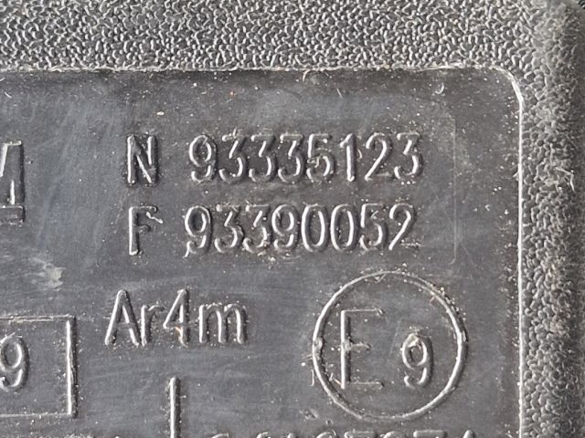 bontott OPEL MERIVA A Hátsó középső Biztonsági Öv