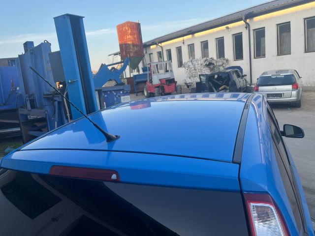 bontott OPEL MERIVA A Hátsó középső Ülés