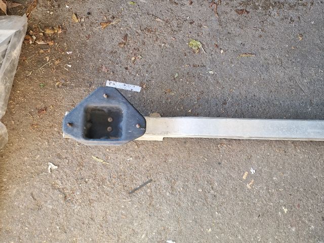 bontott OPEL MERIVA A Hátsó Lökhárító Merevítő (Fém)