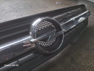 bontott OPEL MERIVA A Hűtőrács