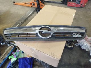 bontott OPEL MERIVA A Hűtőrács