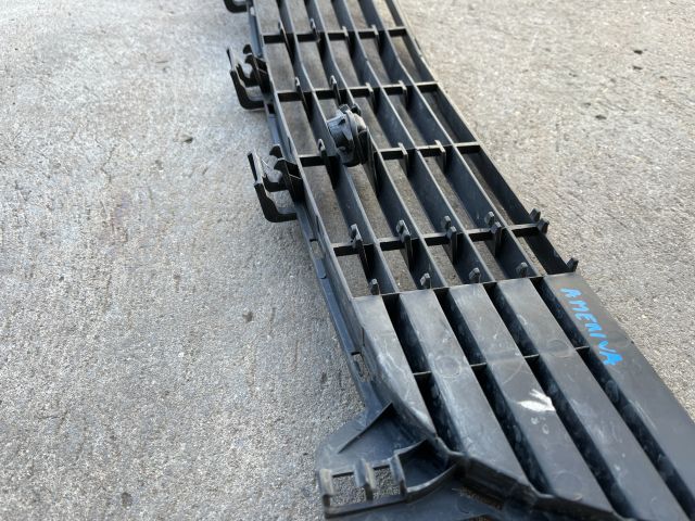 bontott OPEL MERIVA A Hűtőrács