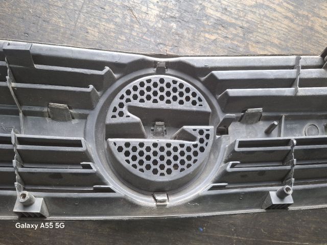 bontott OPEL MERIVA A Hűtőrács
